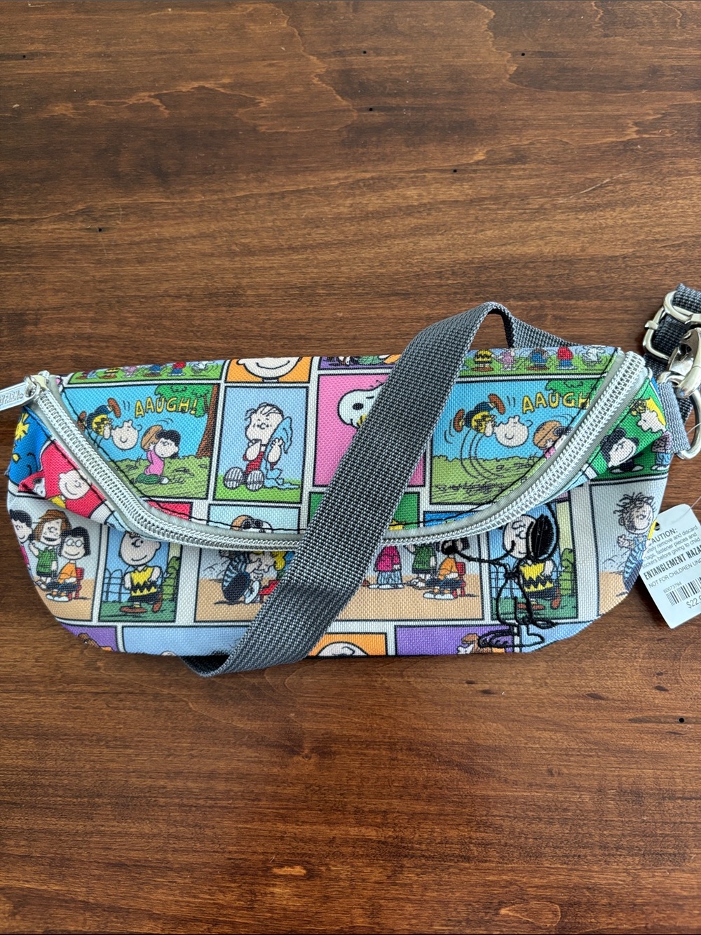 🍀3 for $25🍀 NWT PEANUTS® Snoopy Comic Collage Fanny Pack